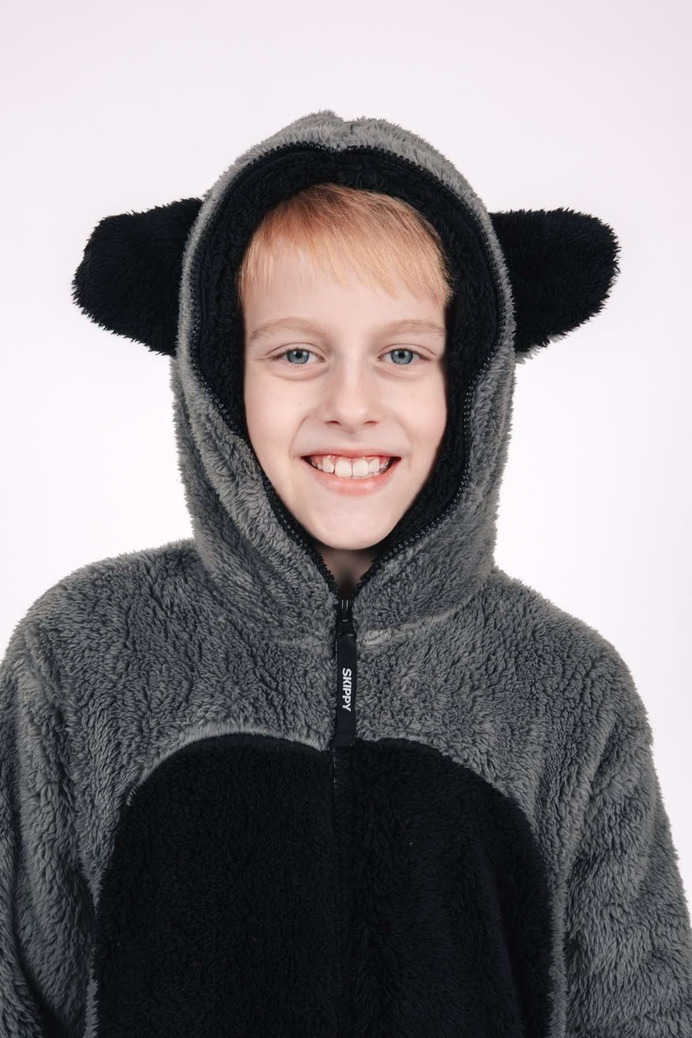 Kinder-Onesie Teddy – Waschbär