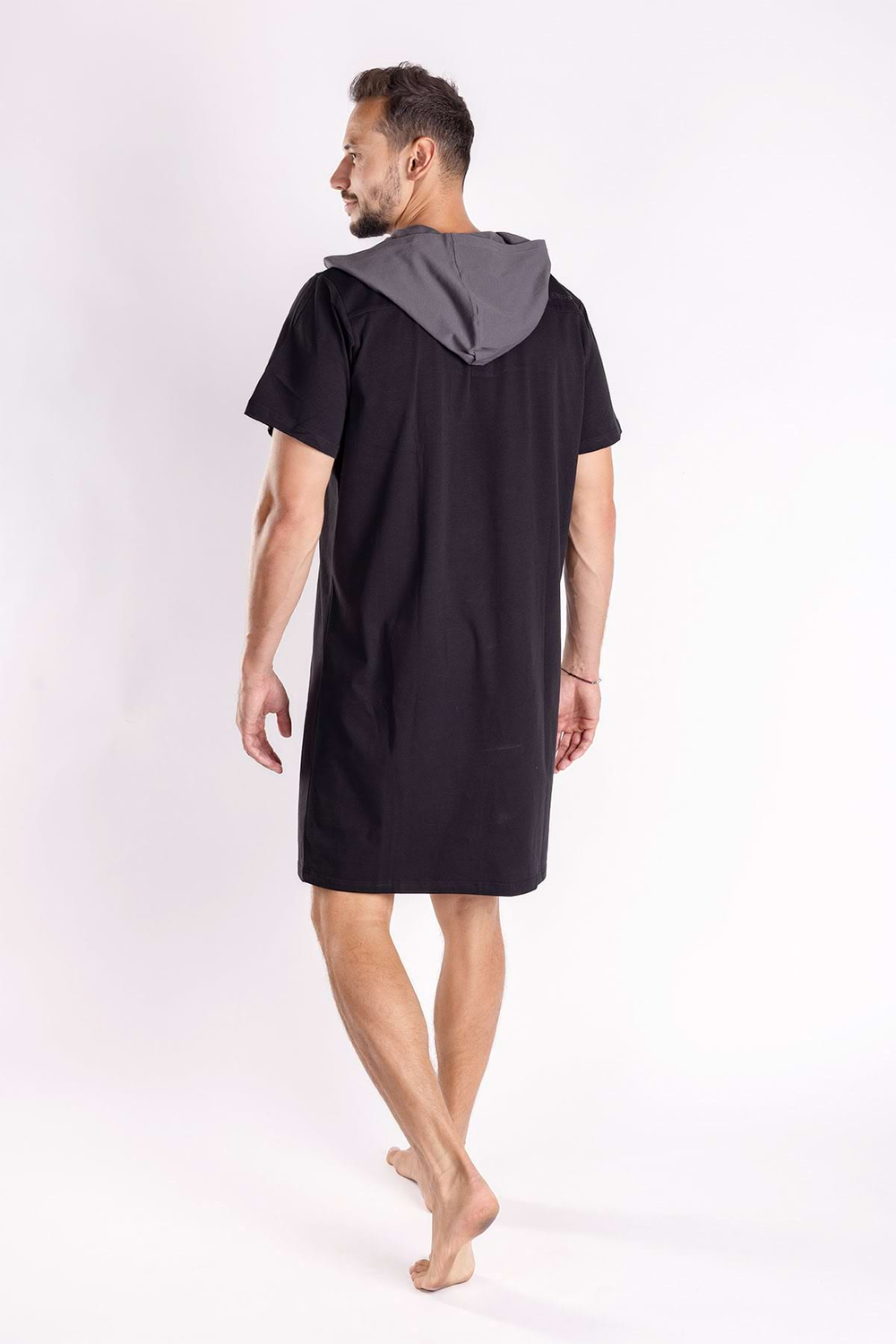 Herren-Nachthemd – schwarz